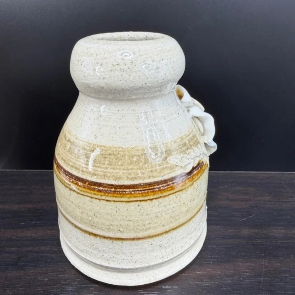 Studio Pottery Bud Vase Handcrafted Stoneware‎ 3D Flower Signed Cream Tan 4.5
